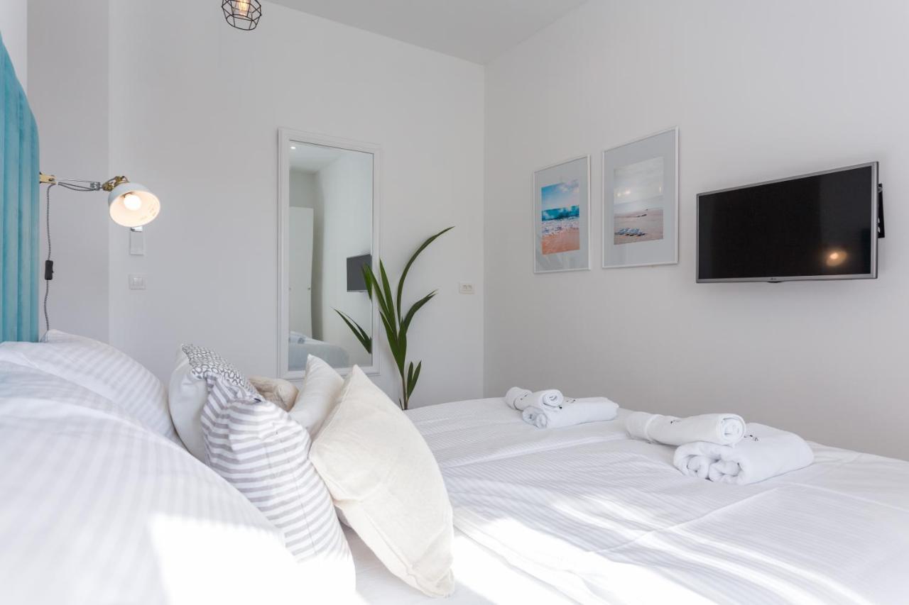 Bogo-Galijun Hotel Mokosica Bagian luar foto