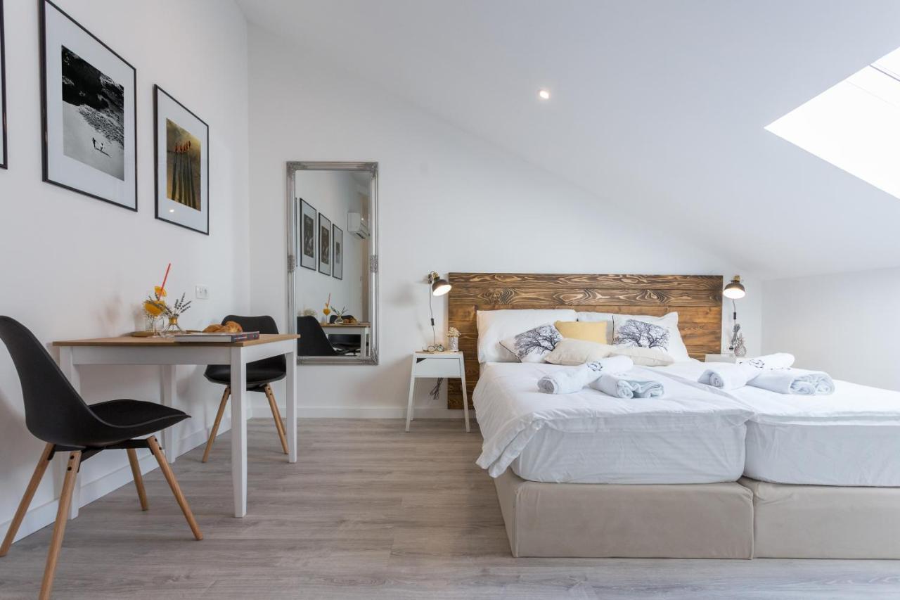 Bogo-Galijun Hotel Mokosica Bagian luar foto